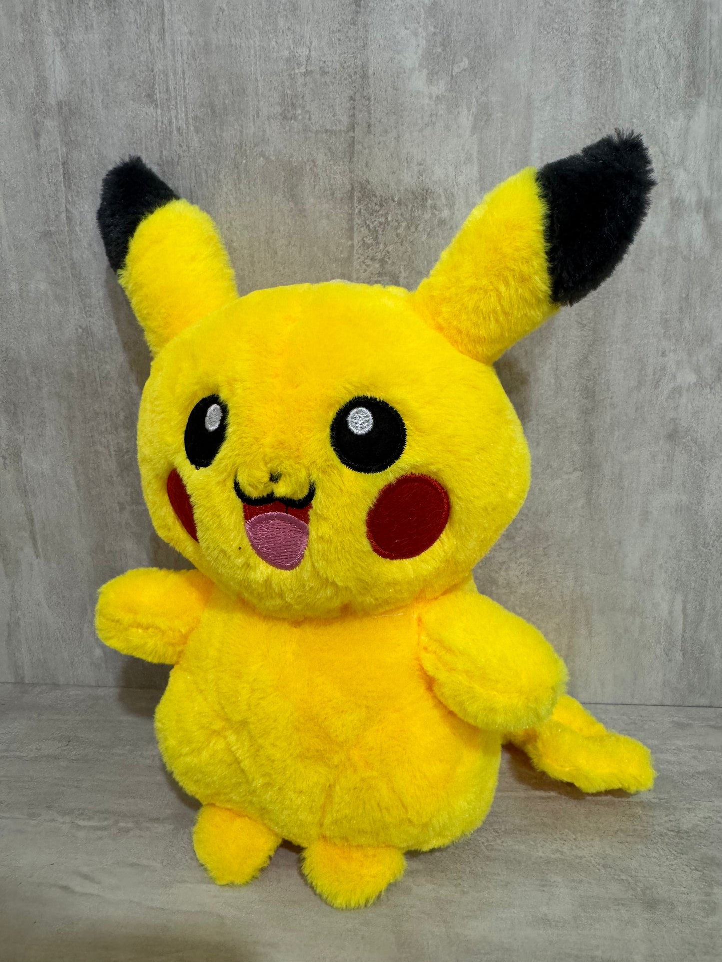 Pikachu 28cm