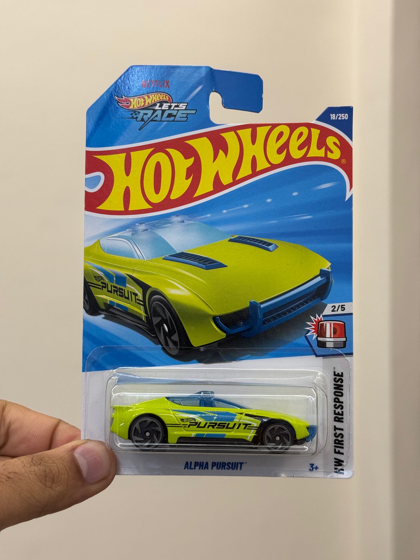 Hot Wheels - ALPHA PURSUIT (A)