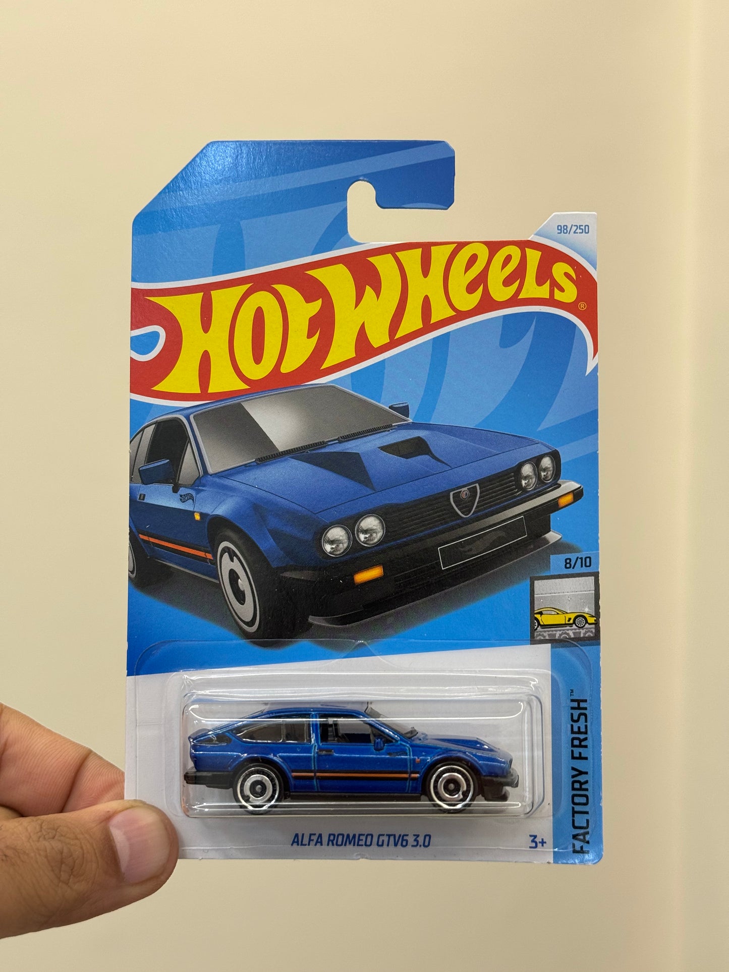 Hot Wheels - Alfa Romeo GTV6 3.0