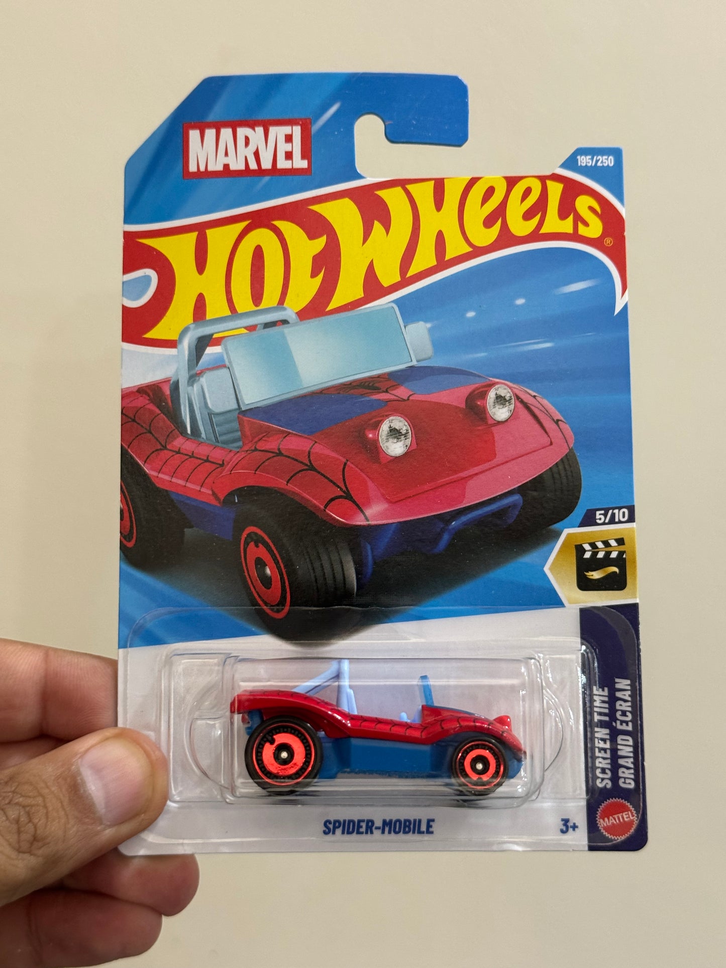 Hot Wheels - SPIDER-MOBILE