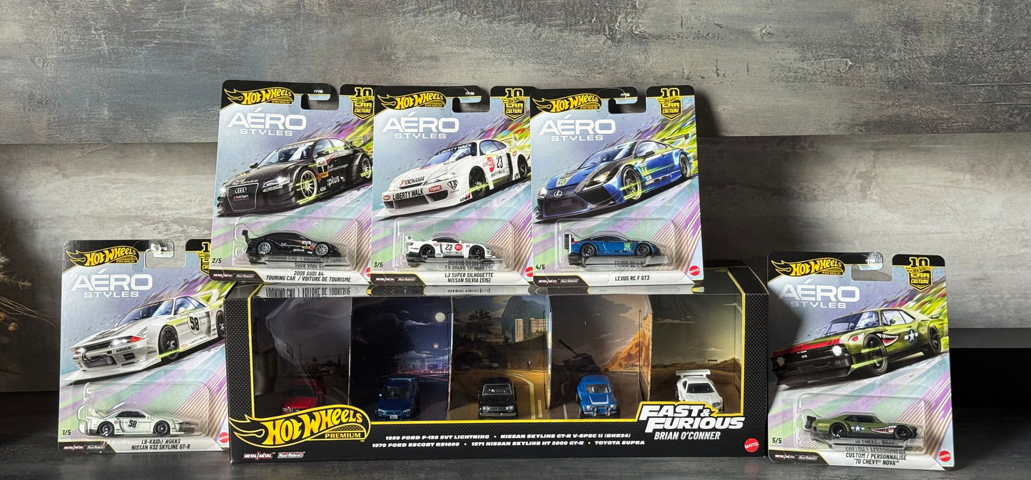Hot Wheels - Premium Aero Style set of 5 cars with Fast & Furious Diorama