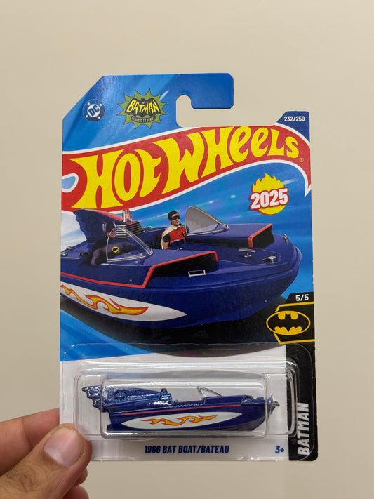 Hot Wheels - 1966 BAT BOAT/BATEAU