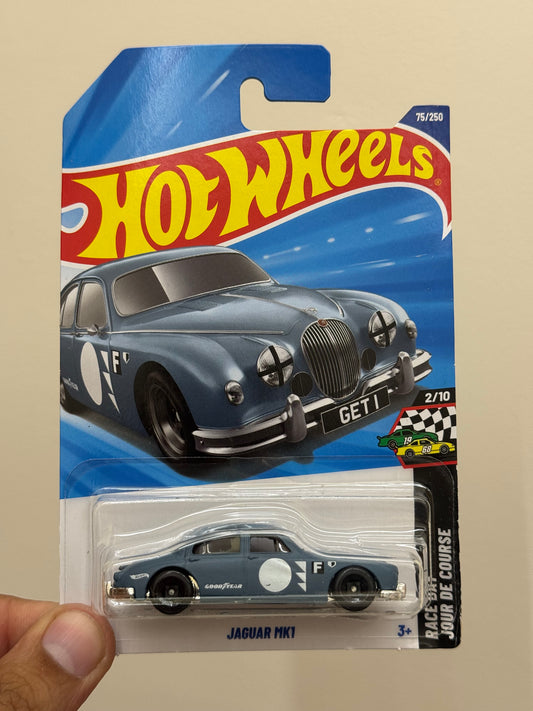 Hot Wheels - JAGUAR MK1 ( M 2025)
