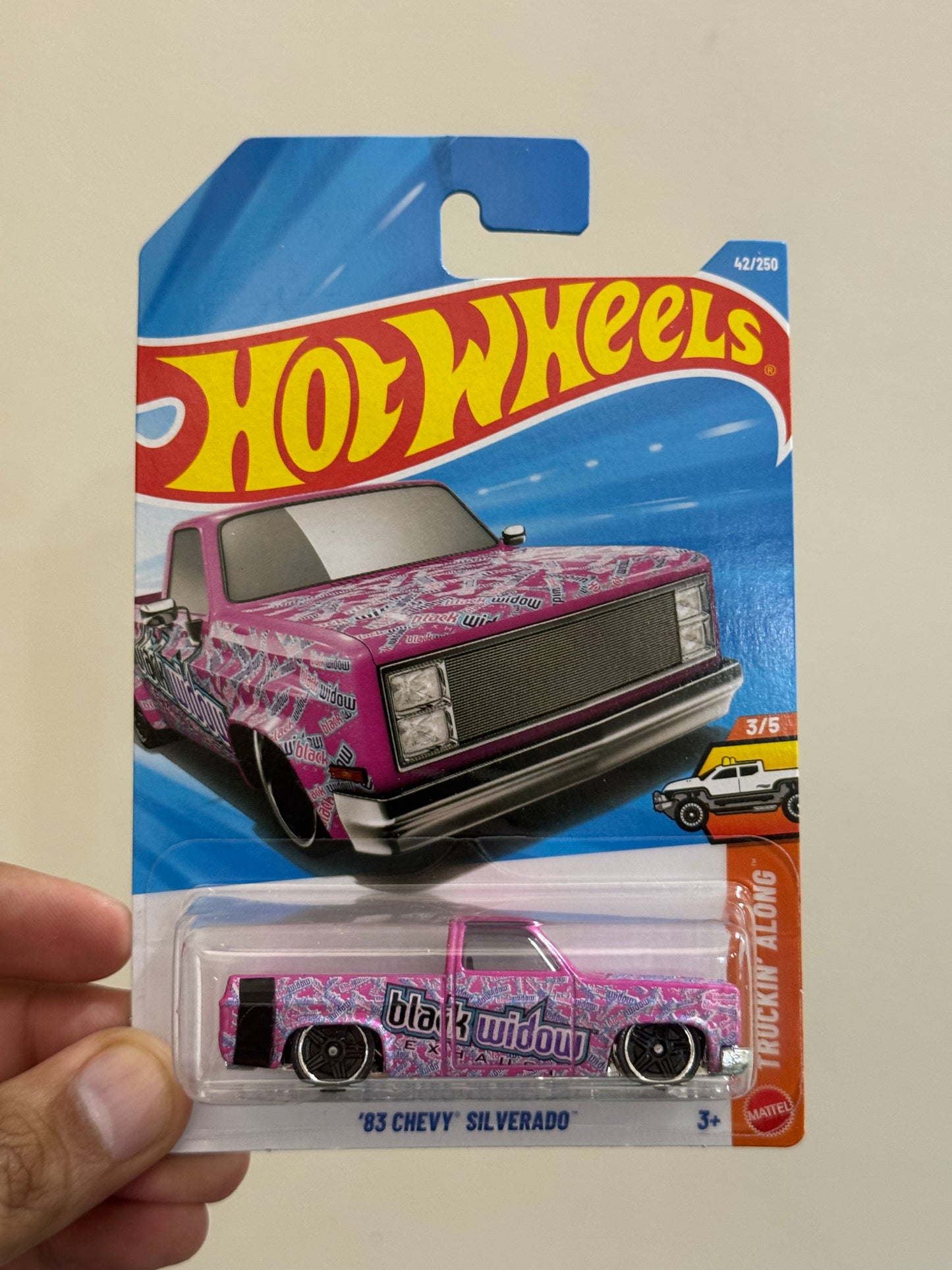 Hot Wheels - "83 CHEVY" SILVERADO"