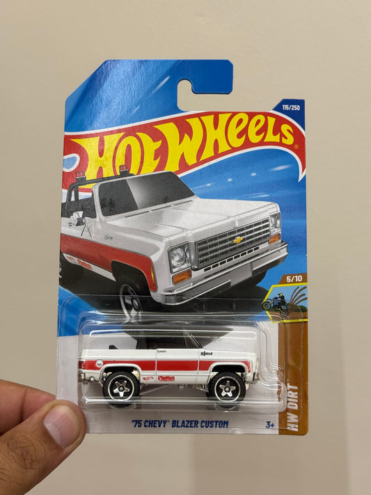 Hot Wheels - "75 CHEVY* BLAZER CUSTOM