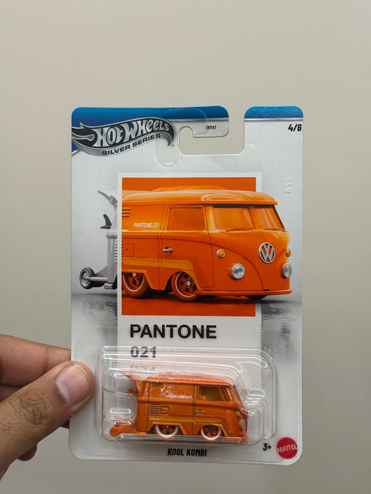 Hot Wheels - Pantone Kool Kombi
