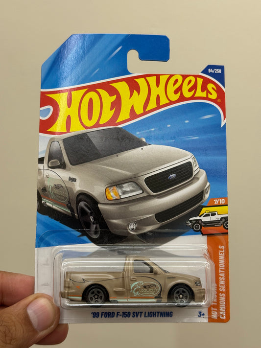 Hot Wheels - *99 FORD F-150 SVT LIGHTNING (M2025)