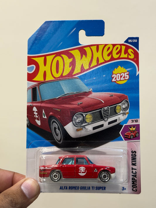 Hot Wheels - Alfa Romeo GIULIA TI SUPER (K2025)