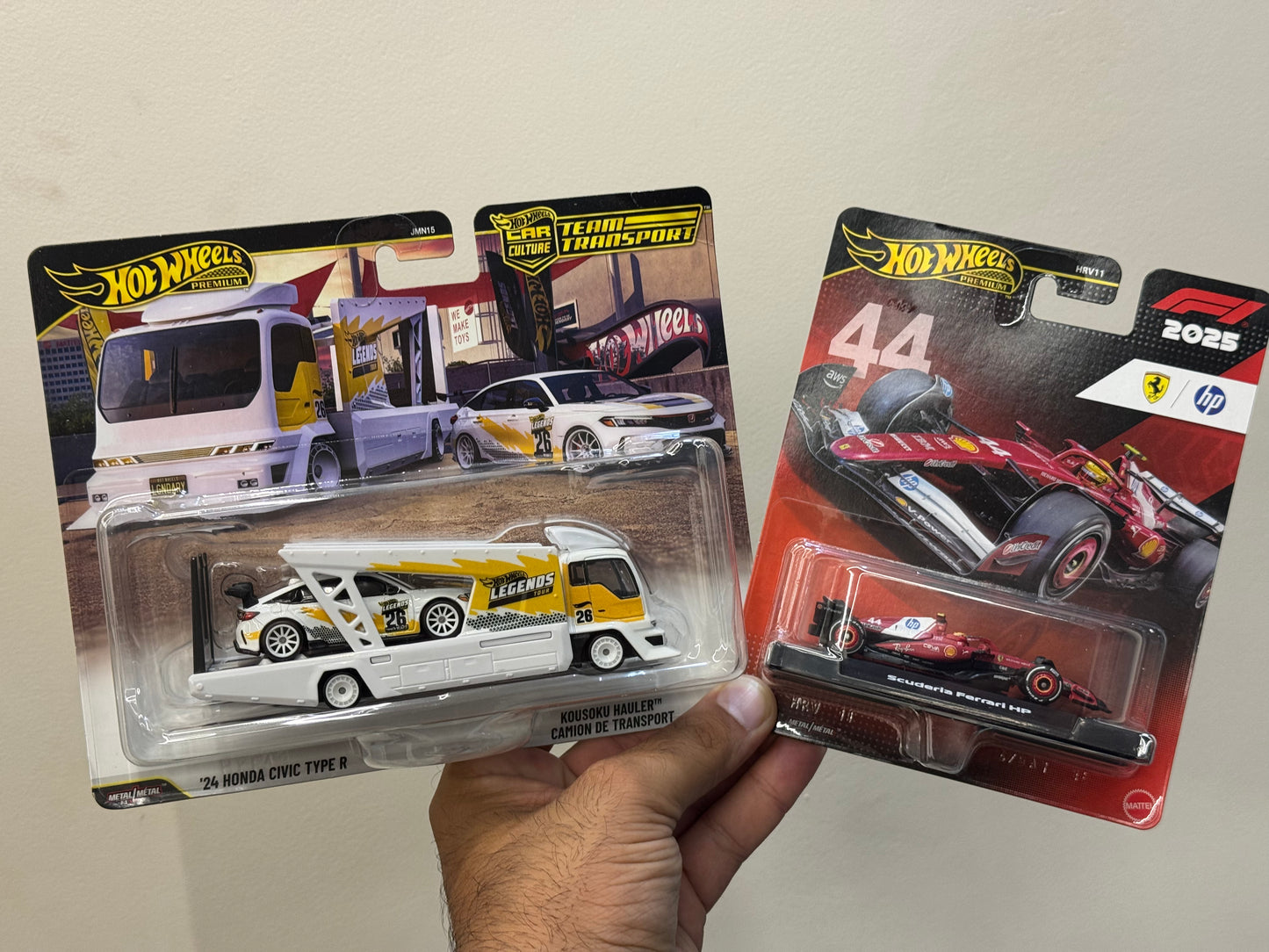 Hot Wheels - Premium Formula 1 combo. No 3